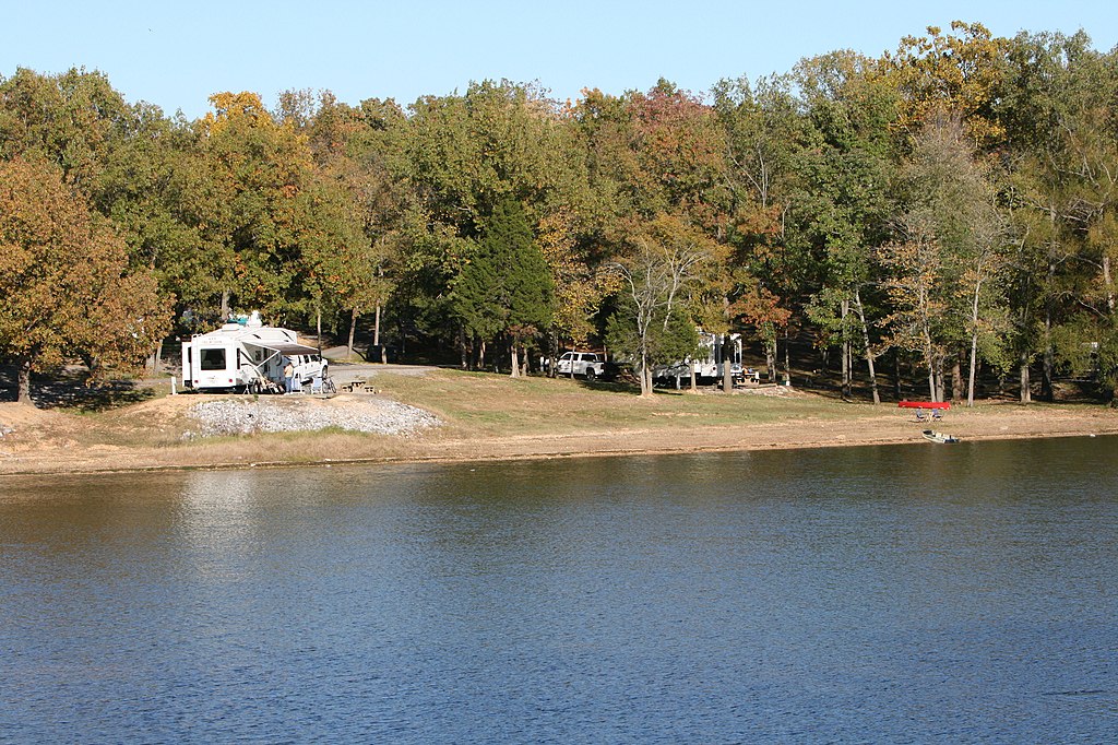 Woodlands Trace - Camping on Kentucky Lake