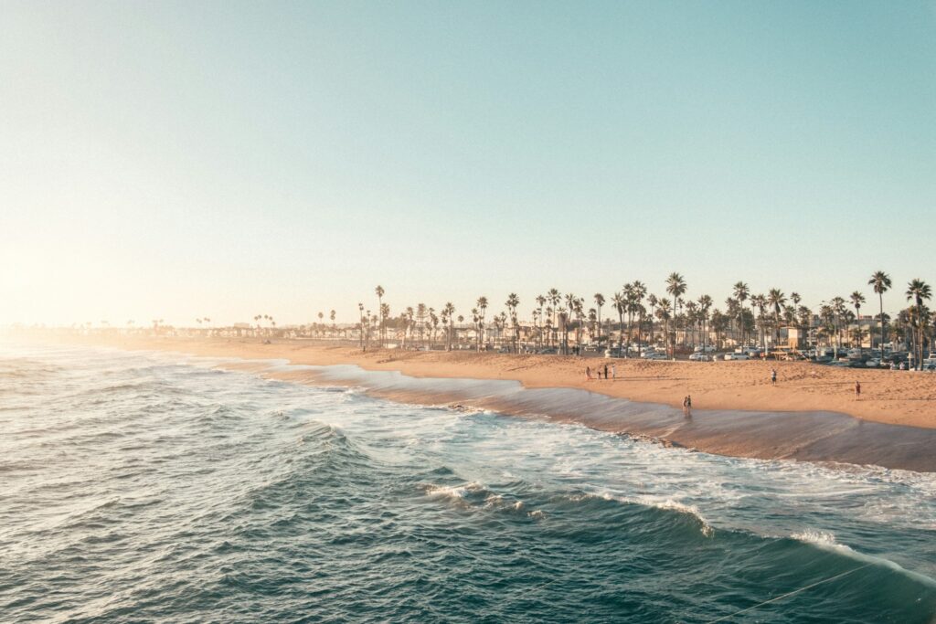 Crashing waves by the beach.