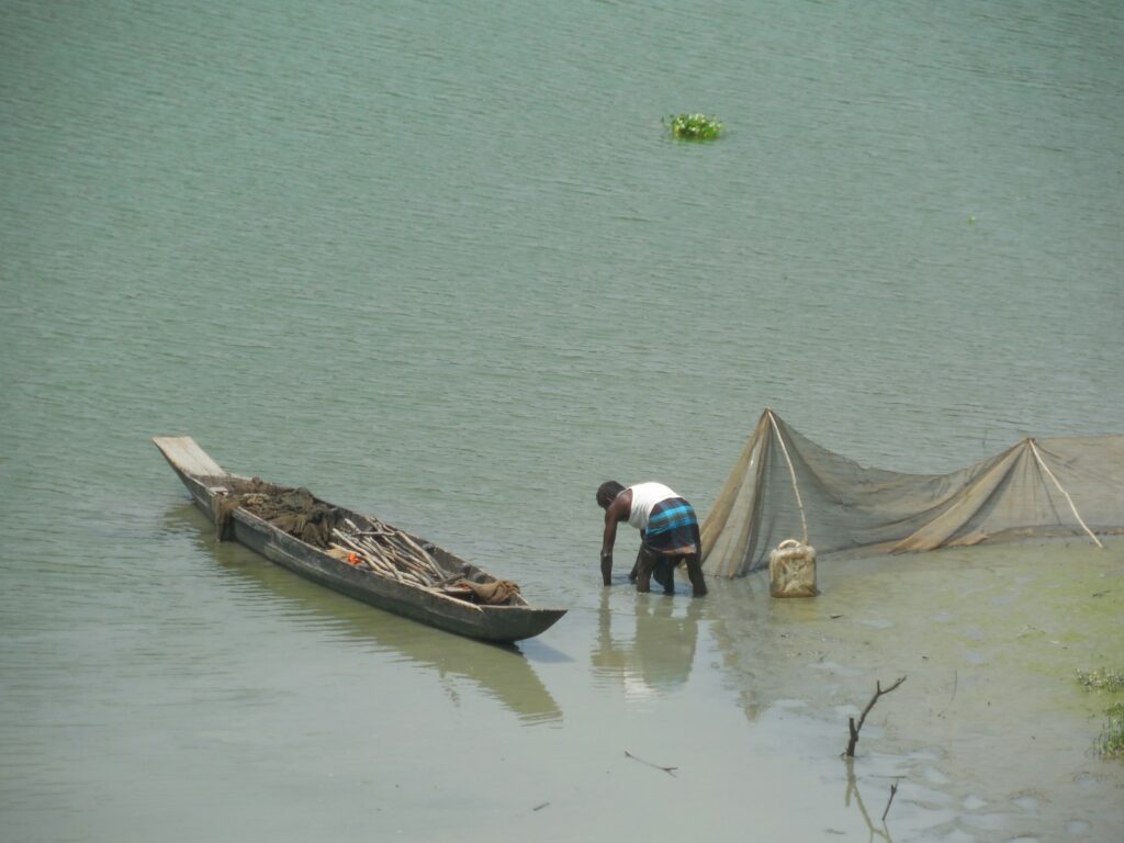 Boat Fishing Adaptations for Flood Conditions
