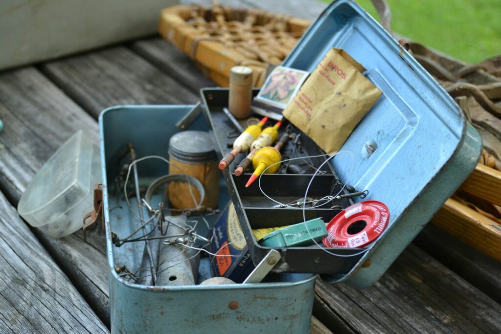 Fishing kit.