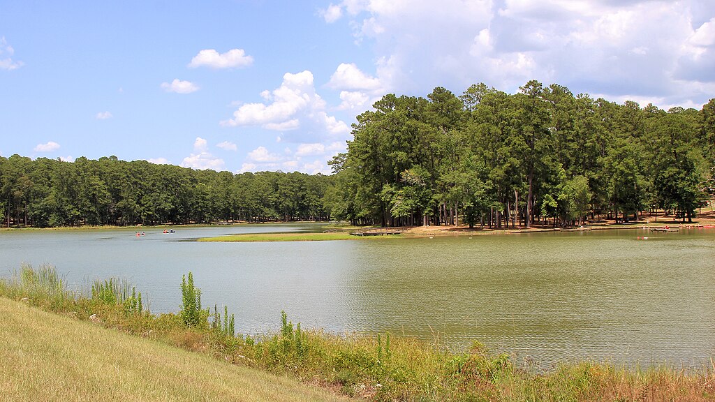 Lake Tombigbee on the Alabama-Coushatta Reservation near Livingston, Texas, United States. The Lake Tombigbee Campground is an enterprise of the Alabama–Coushatta Tribe of Texas.